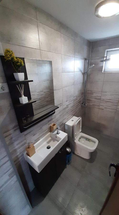 Къща За Гости Чечев Saparewa Banja Exterior foto